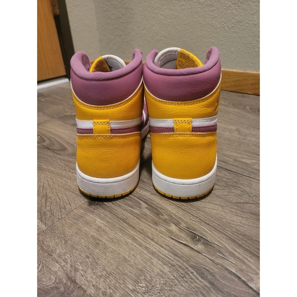 Size 10 - Jordan 1 Retro High OG Brotherhood 2022 - Picture 2 of 7